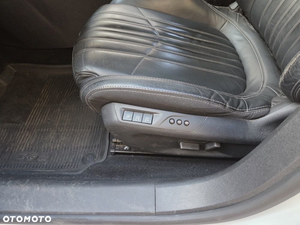 Peugeot 308 1.5 BlueHDi Allure Pack S&S EAT8 - 8