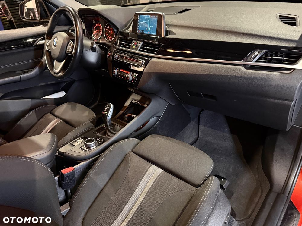 BMW X1 sDrive18i Advantage - 13