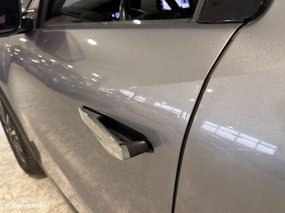 DS DS3 E-Tense Edition France - 15