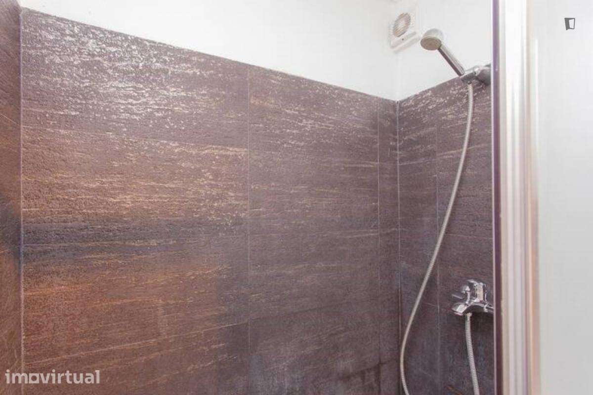 Apartamento com 2 quartos - localizado em Sé Lisbon - Grande imagem: 4/14