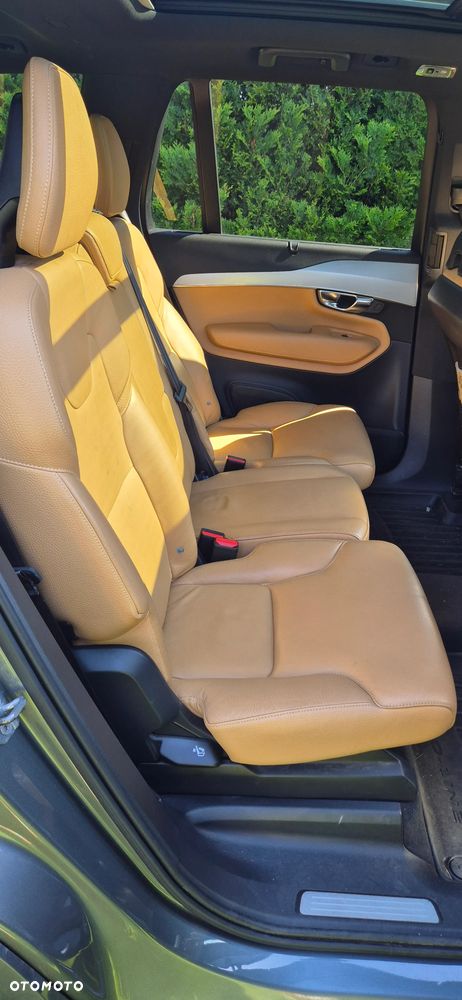 Volvo XC 90 D5 AWD Geartronic Momentum - 16