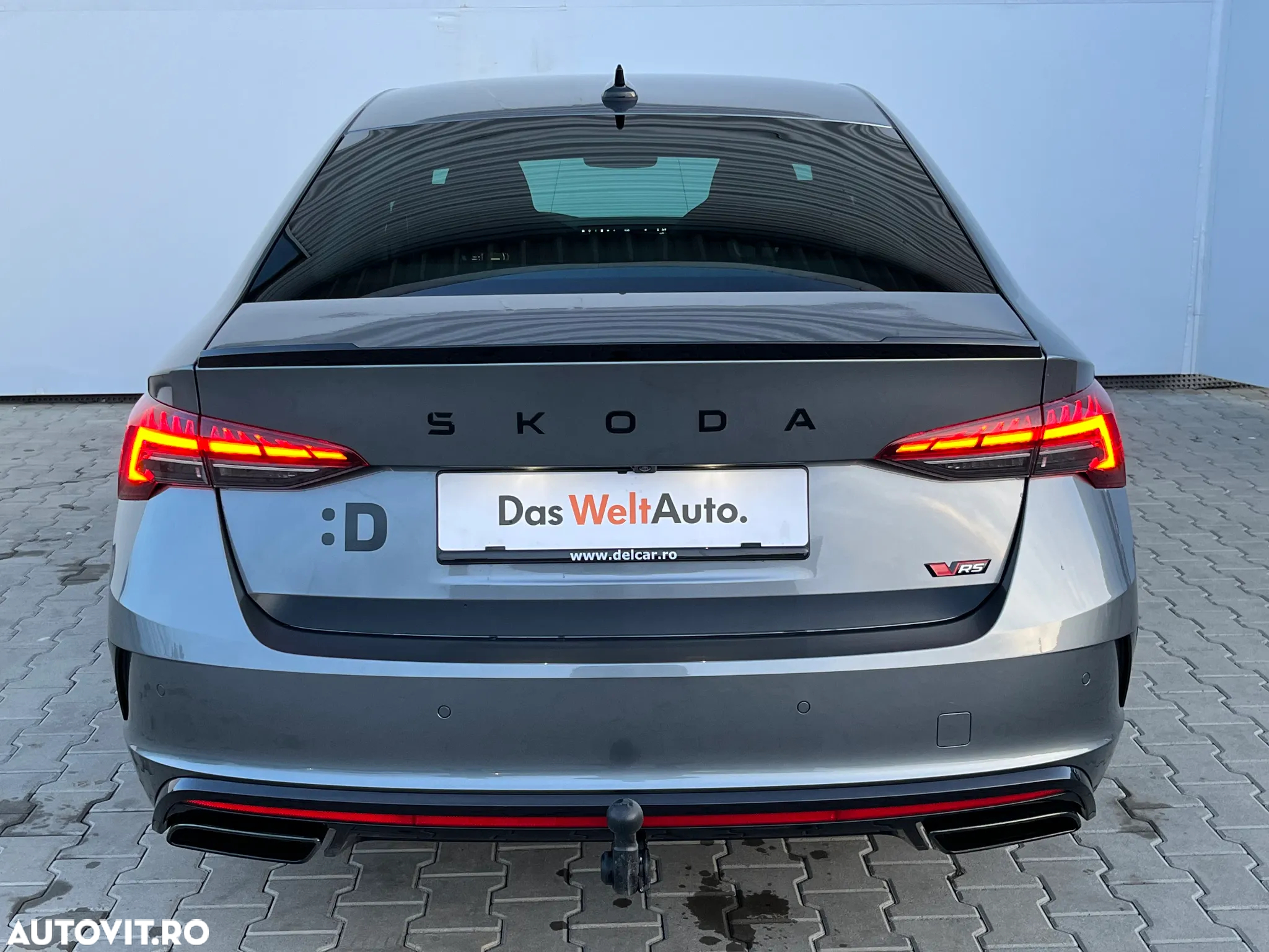 Skoda Octavia 2.0 TSI DSG RS - 40
