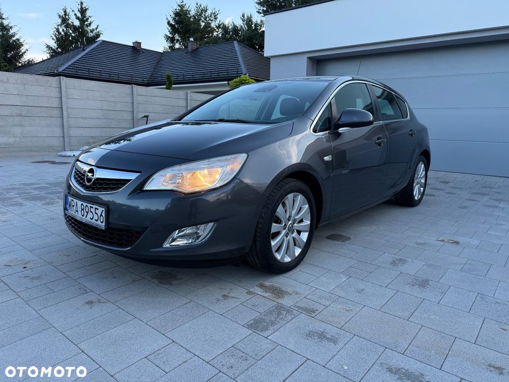 Opel Astra - 2