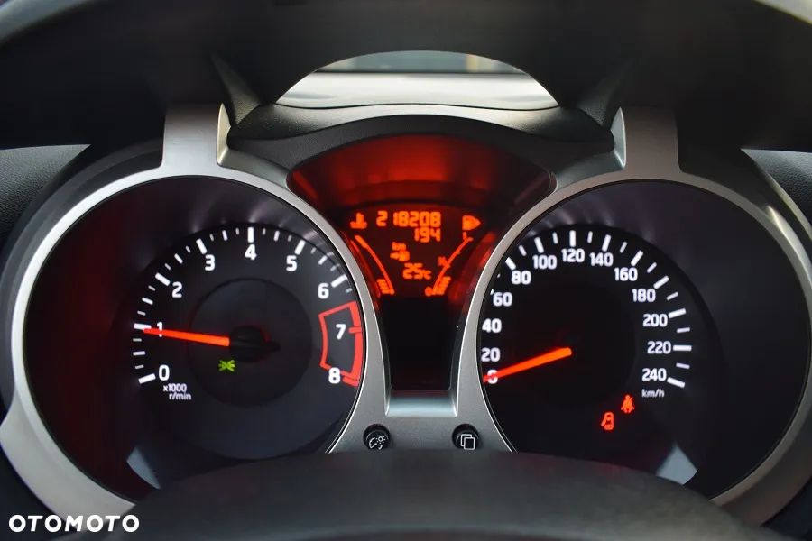 Nissan Juke 1.6 Tekna - 18