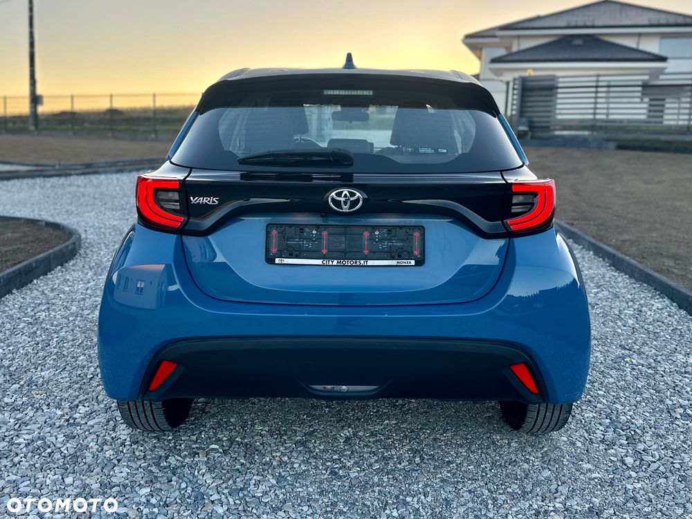 Toyota Yaris 2021 photo 3