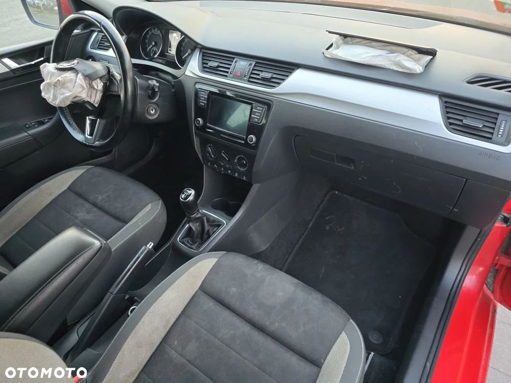 Skoda RAPID 1.6 TDI DPF Ambition - 19