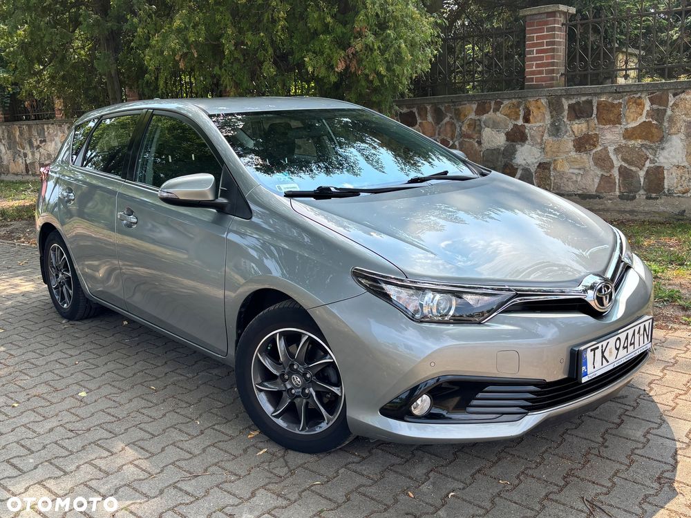 Toyota Auris 1.6 Premium MS - 1