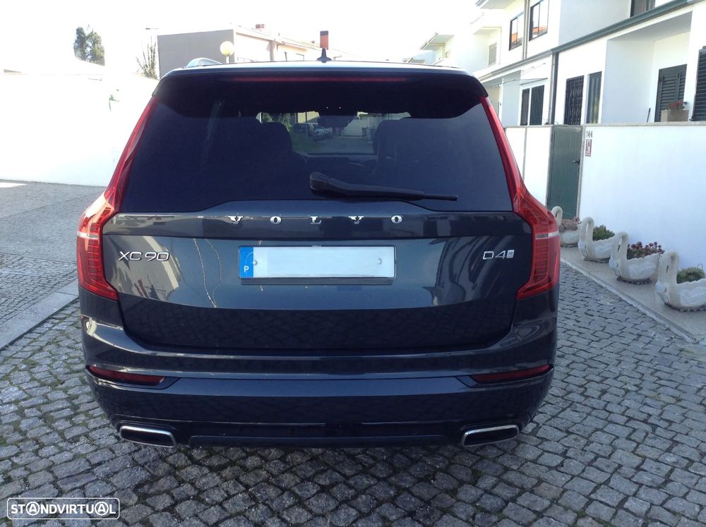Volvo XC 90 2.0 D4 R-Design - 2