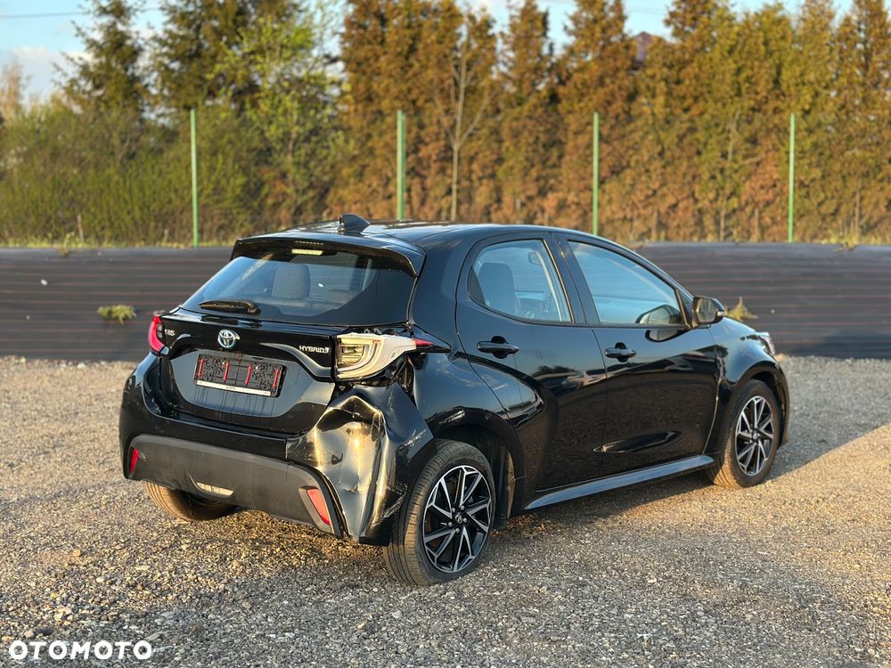 Toyota Yaris - 22