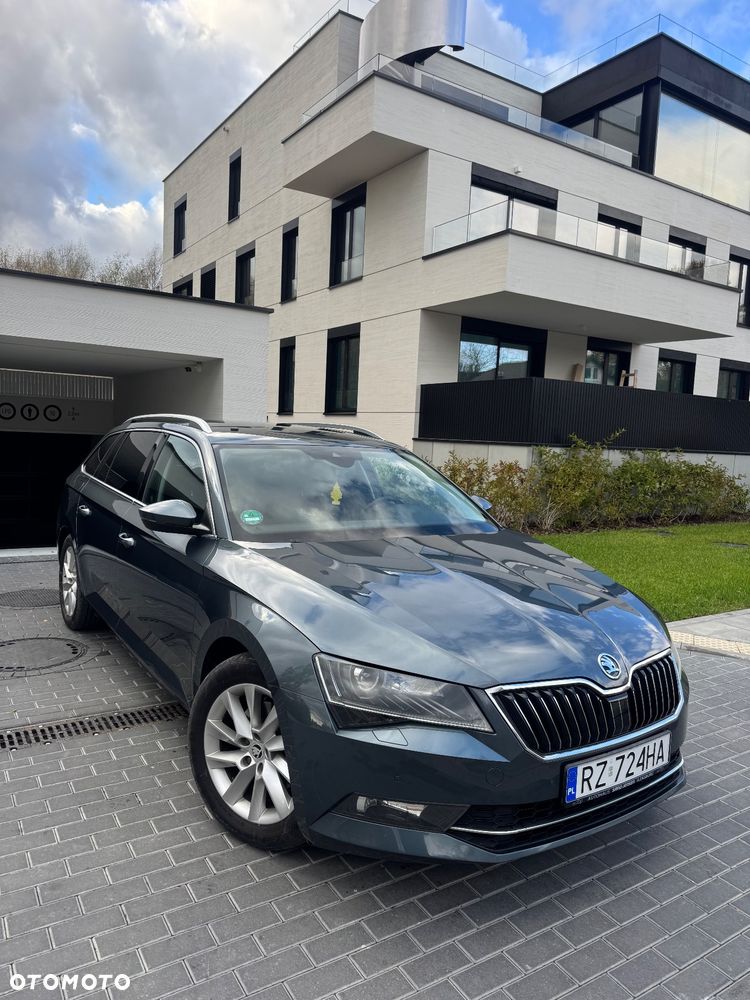 Skoda Superb 2.0 TDI Active DSG - 1