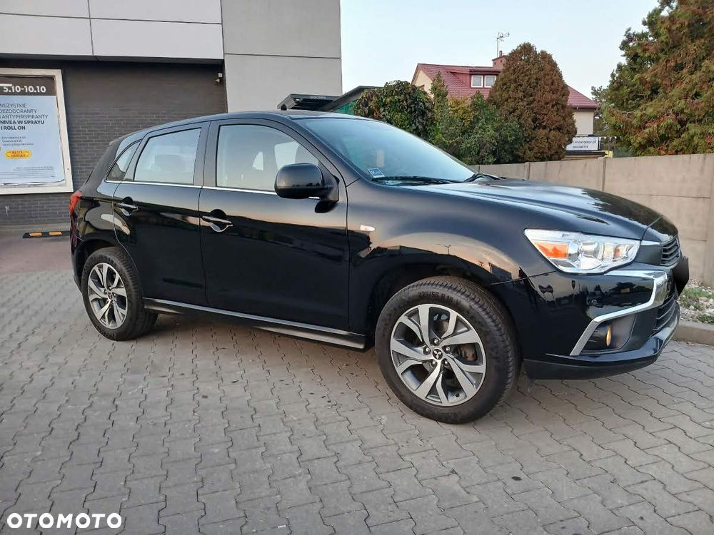 Mitsubishi ASX - 5