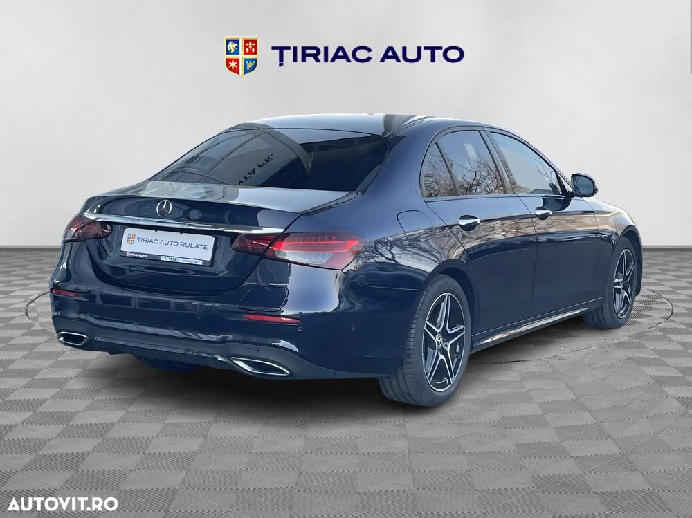Mercedes-Benz E - 5