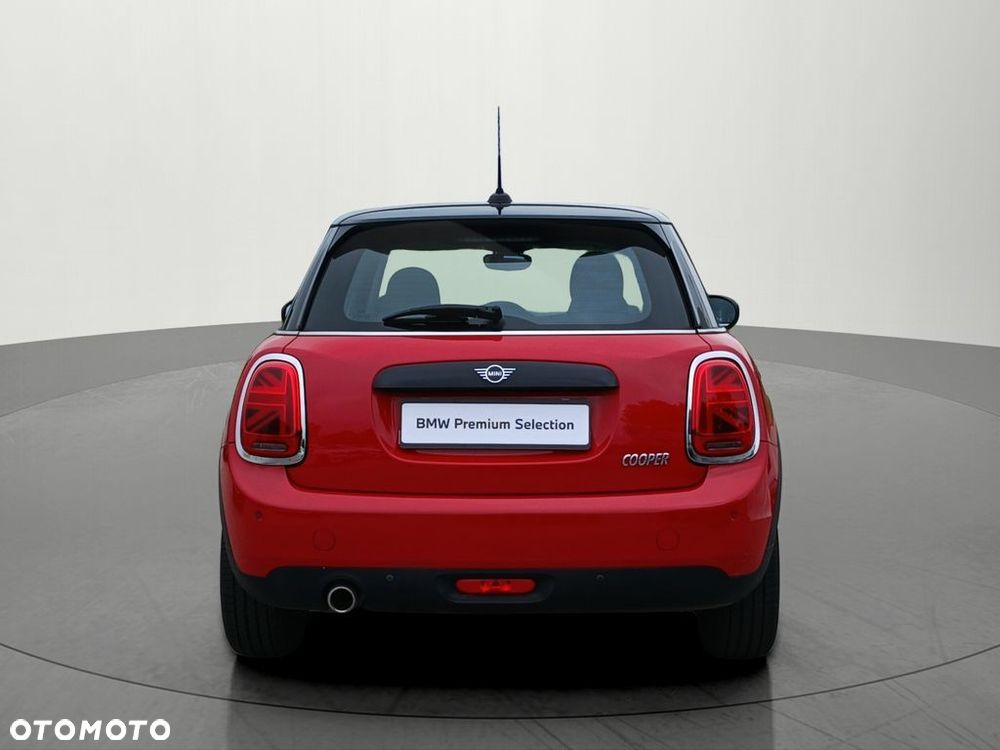 MINI Cooper Standard - 3