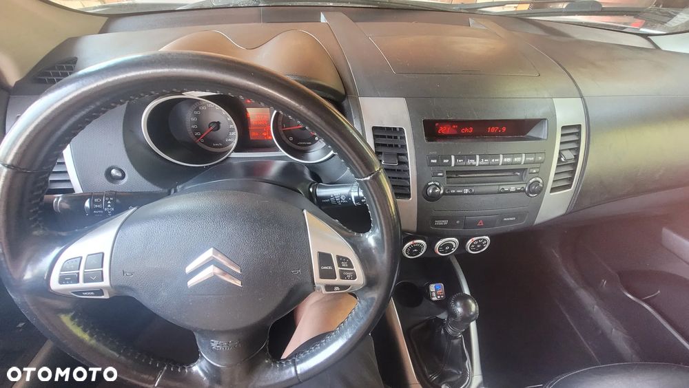 Citroën C-Crosser 2.2 HDi Exclusive - 6