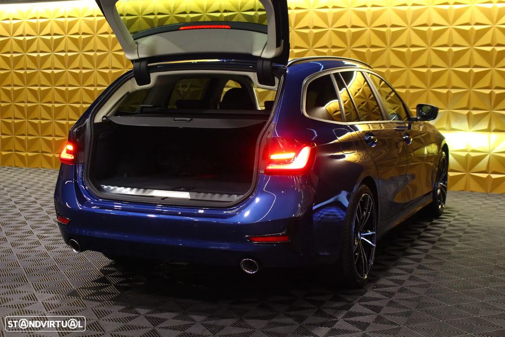 BMW 320 e Line Sport Auto - 24