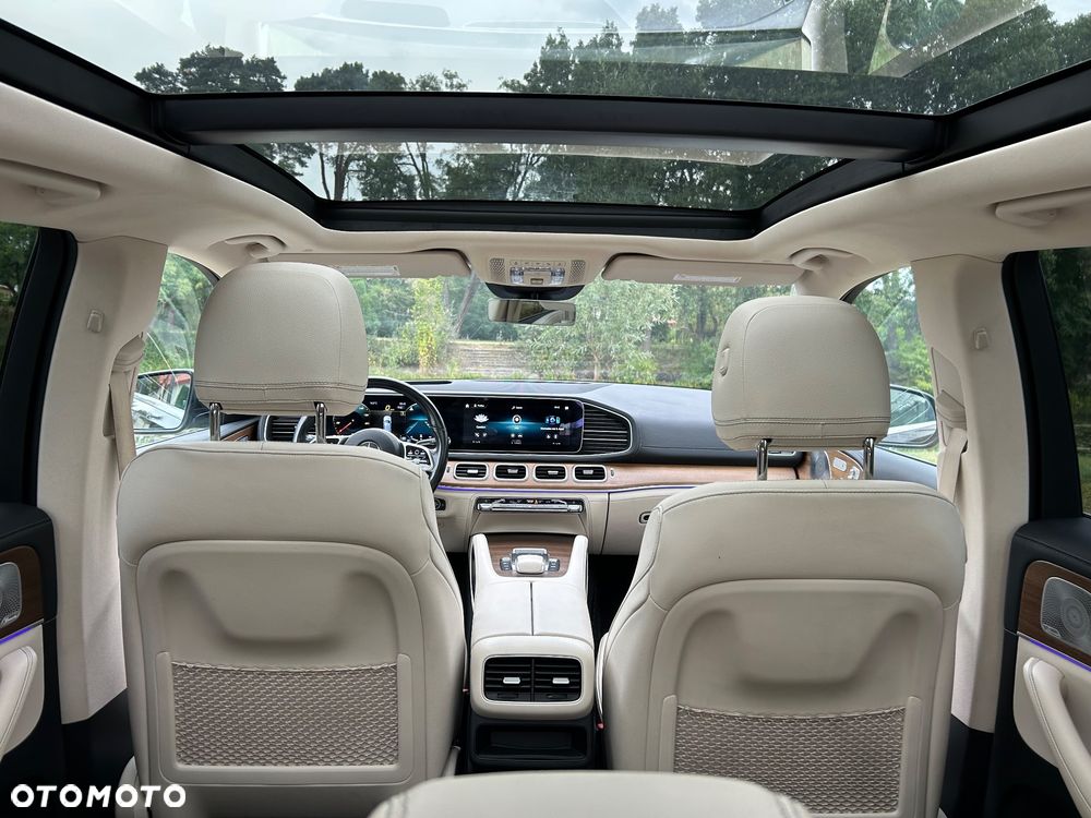 Mercedes-Benz GLE - 24