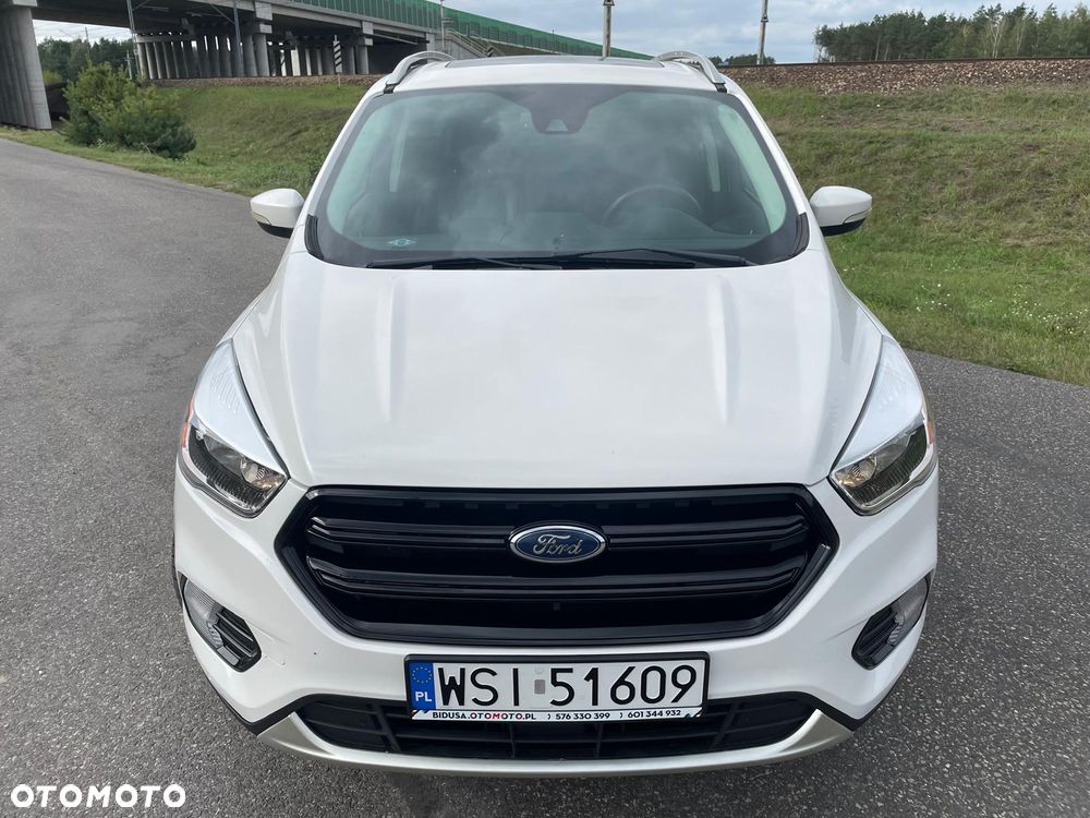Ford Kuga - 2