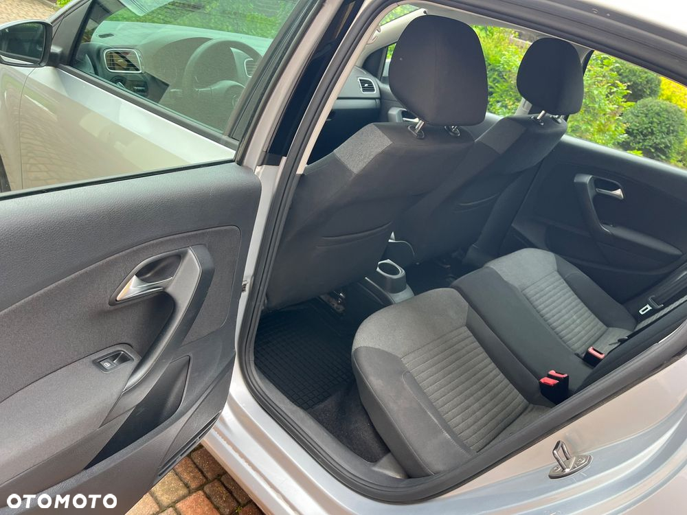 Volkswagen Polo - 7