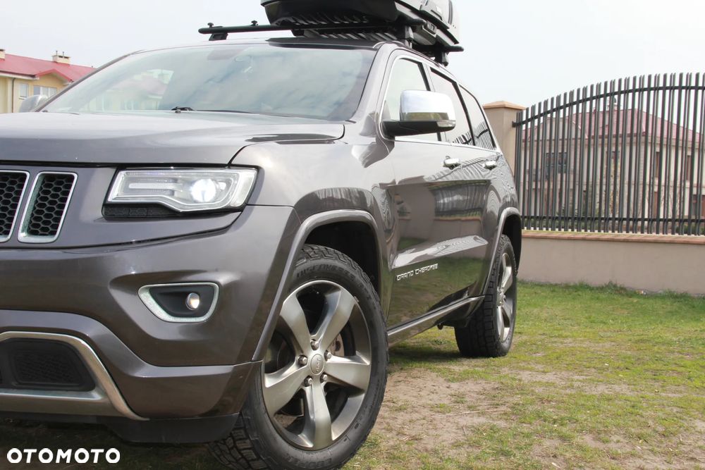 Jeep Grand Cherokee - 1