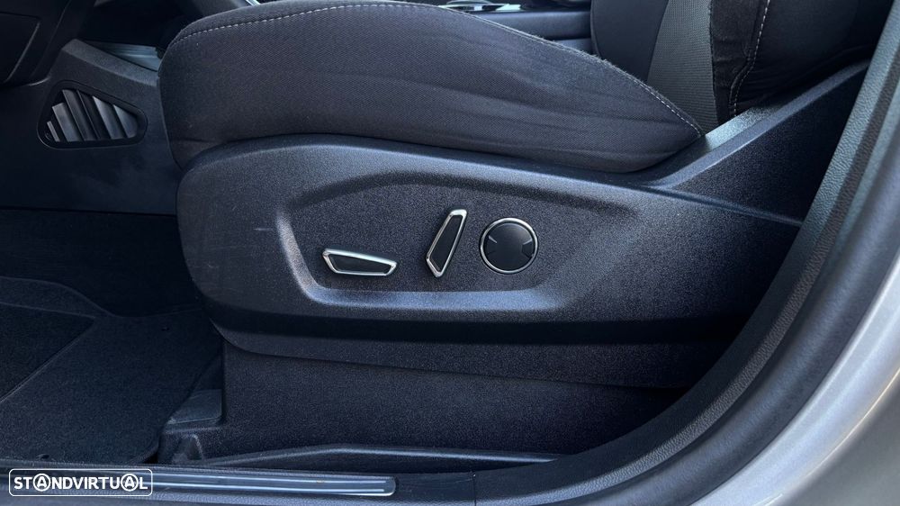 Ford S-Max 2.0 TDCi Titanium - 12