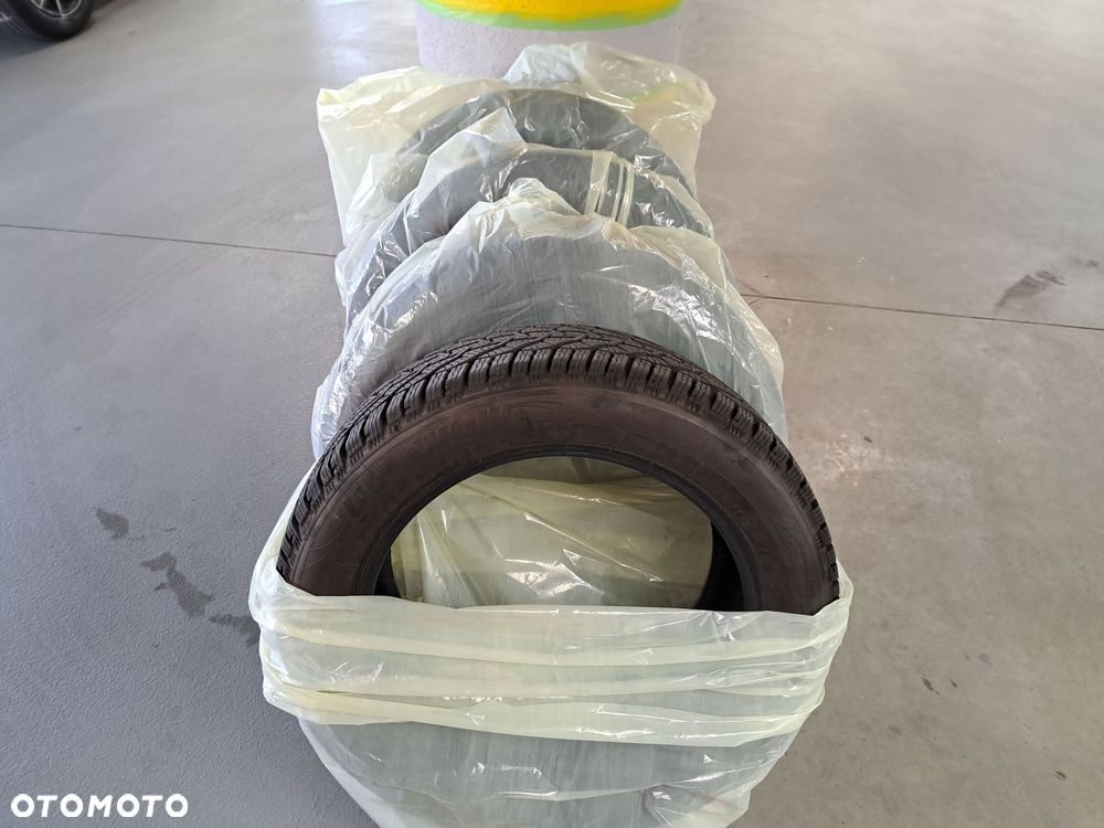 Lexus LBX 1.5 Hybrid Emotion - 38