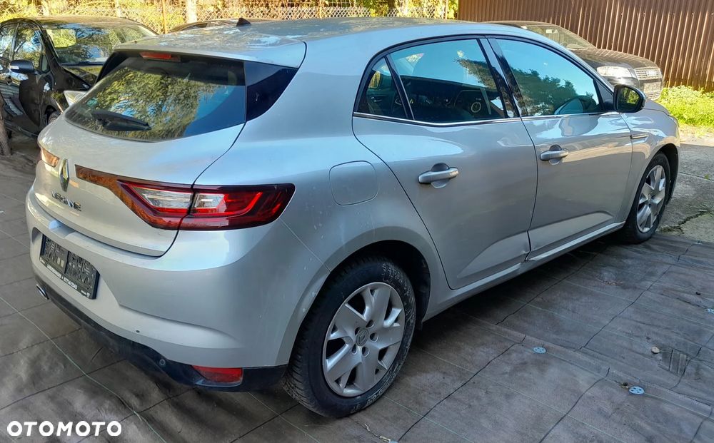 Renault Megane 2019 photo 5