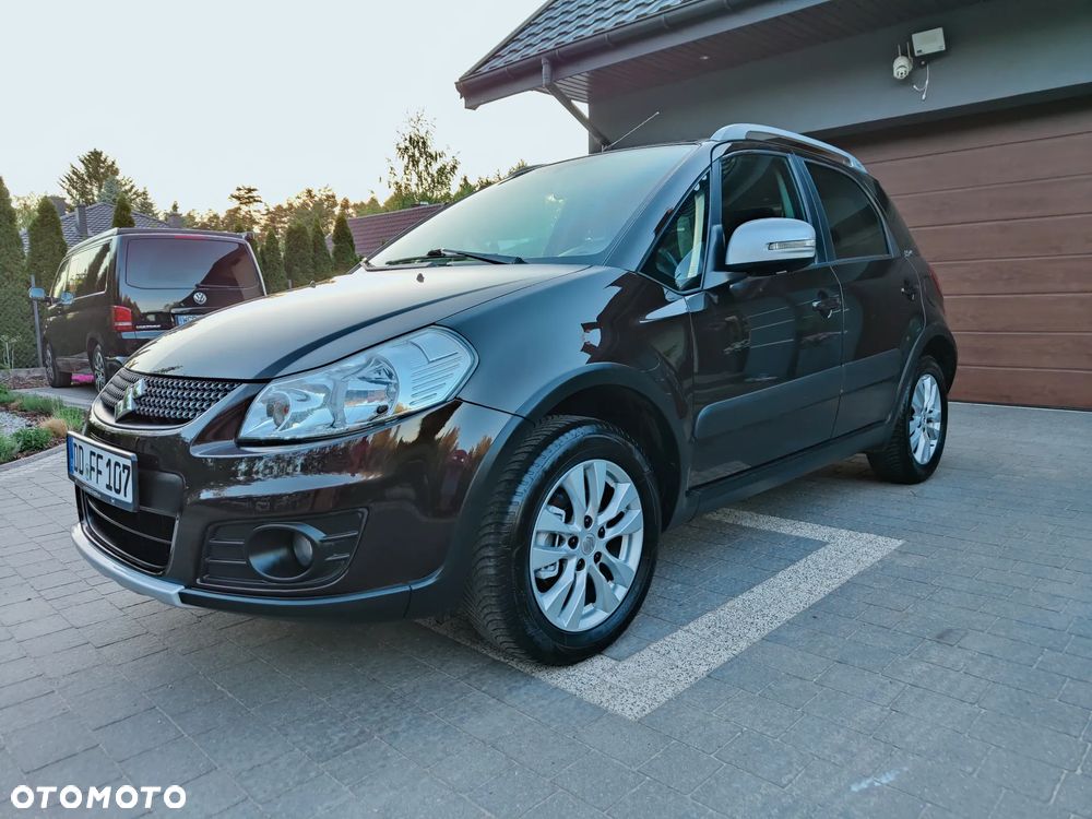 Suzuki SX4 1.6 VVT 4x4 Style - 38