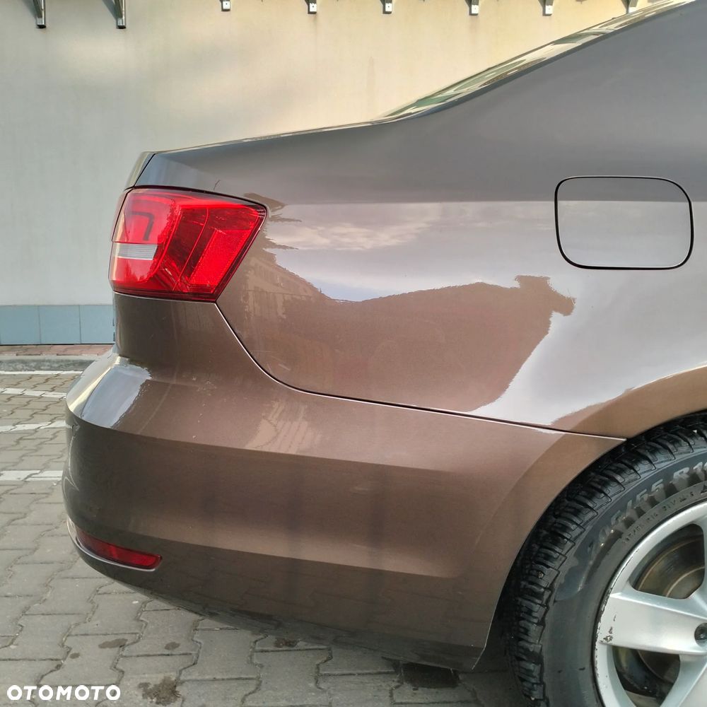 Volkswagen Jetta 1.2 TSI Comfortline - 15
