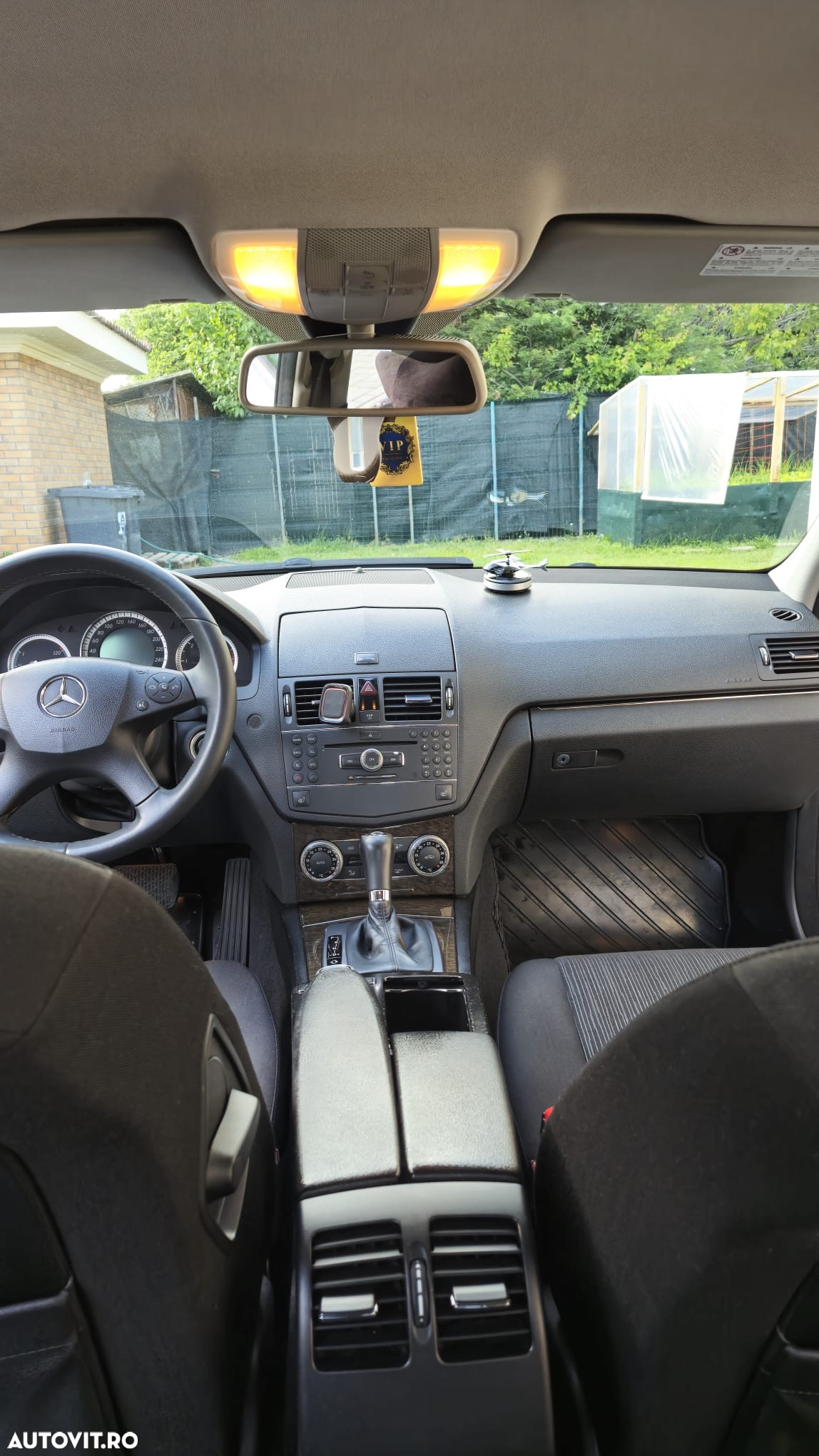 Mercedes-Benz C - 9