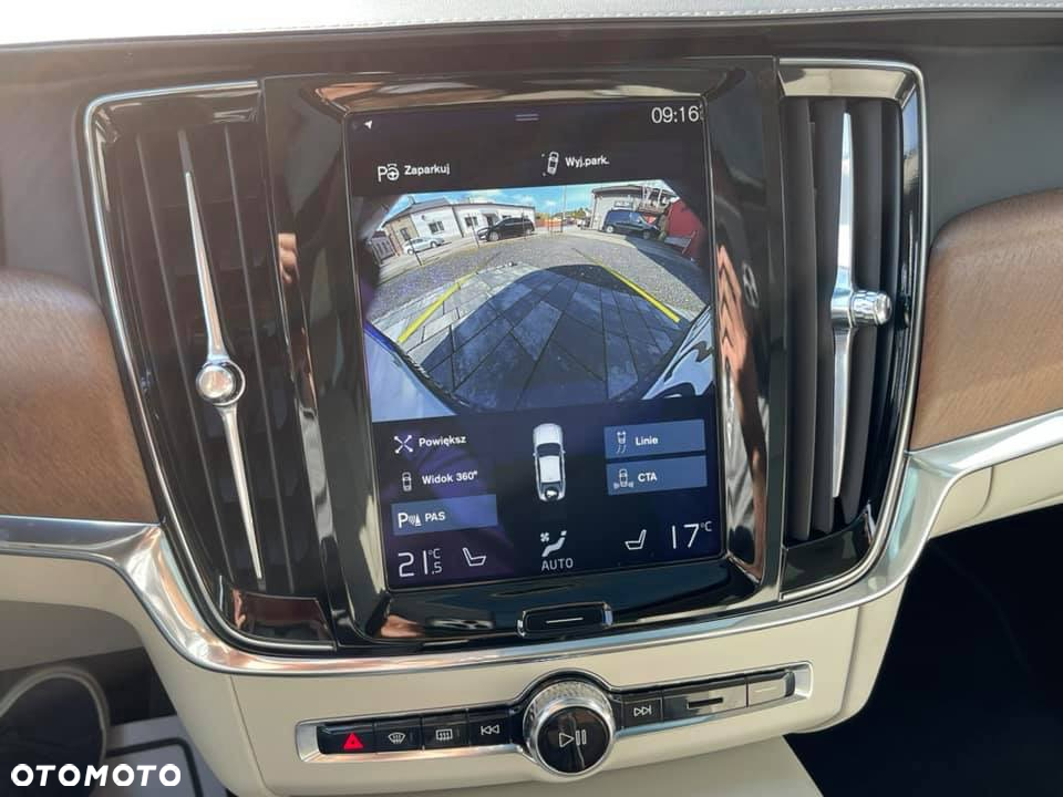 Volvo S90 D5 AWD Geartronic Inscription - 4