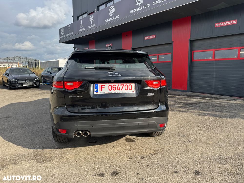Jaguar F-Pace 20d Aut. R-Sport - 16