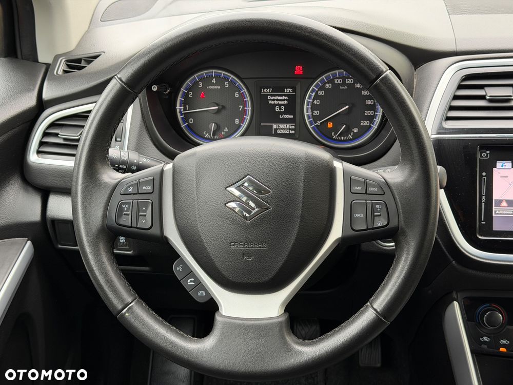 Suzuki SX4 S-Cross 1.4 T Premium - 18