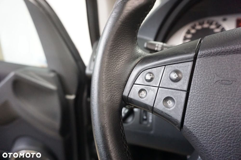 Mercedes-Benz Klasa B 200 CDI DPF Autotronic SPORT EDITION - 18