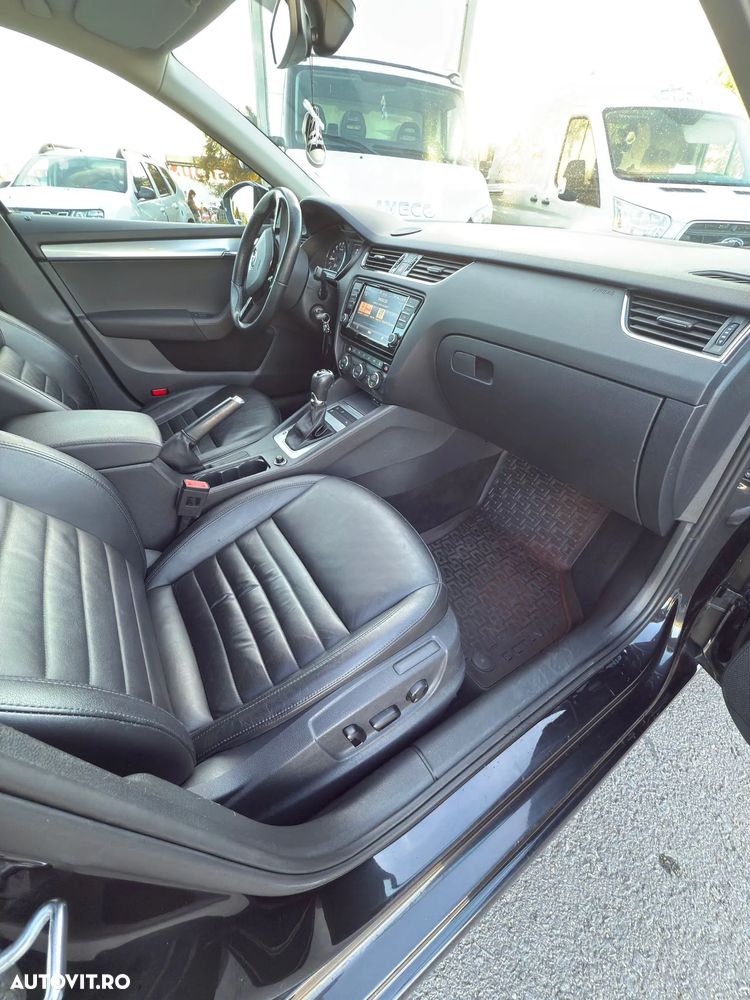 Skoda Octavia 2.0 TDI 4x4 DSG Style - 19