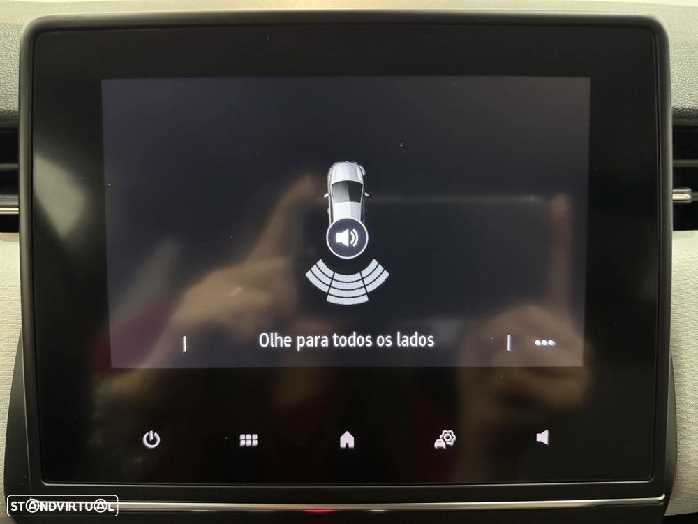 Renault Clio 1.5 Blue dCi Evolution - 14