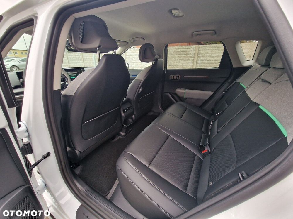 Kia EV4 - 15