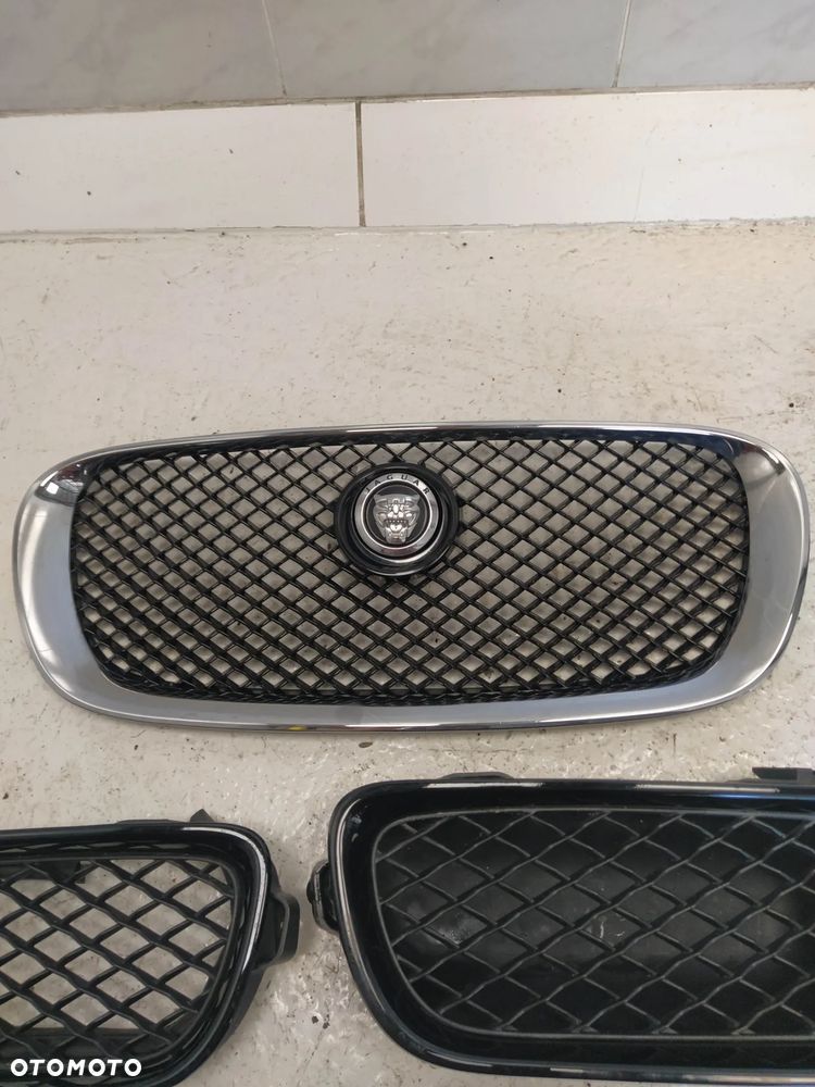 JAGUAR XF R-SPORT XF-R XFR GRILL ATRAPA MASKOWNICA KRATKA WLOT