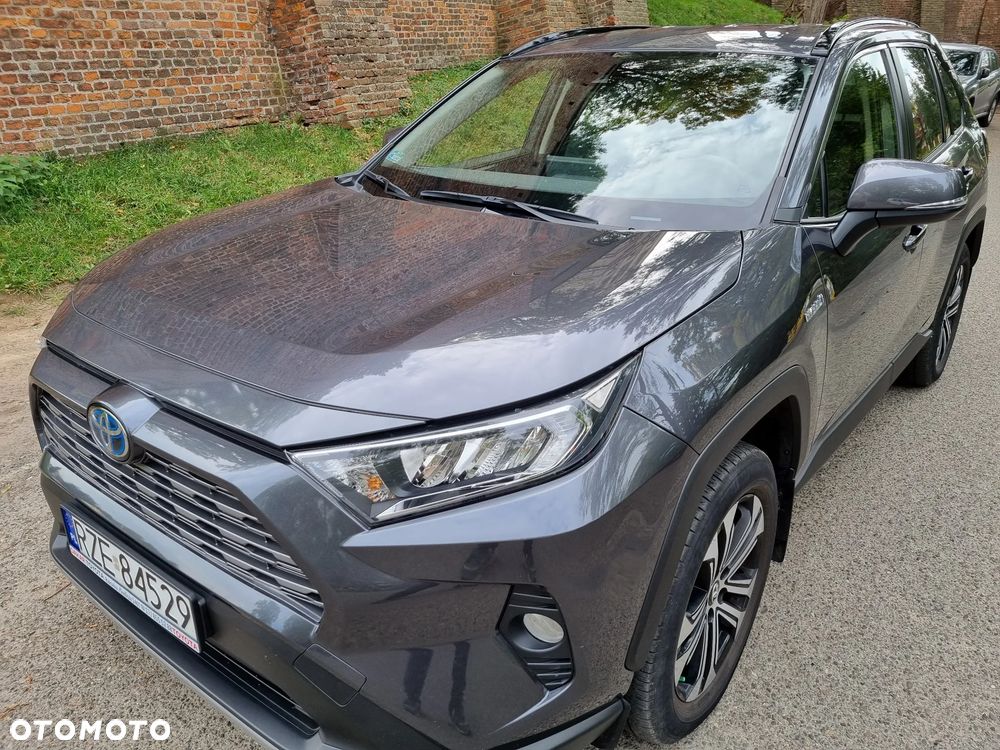 Toyota RAV4 - 10