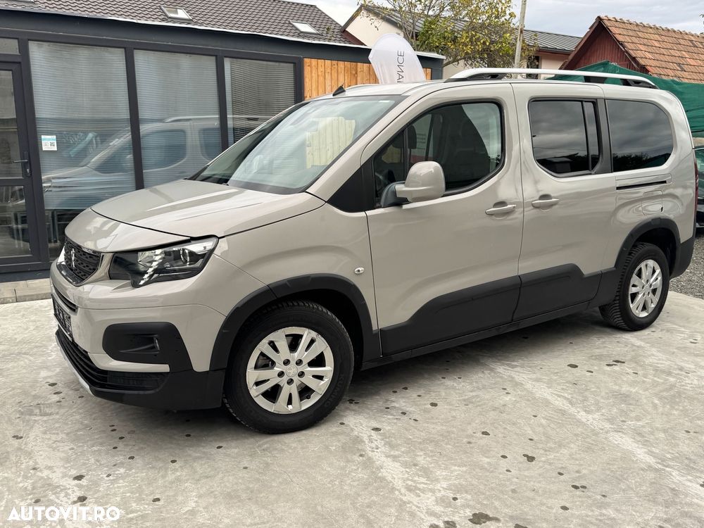 Peugeot Rifter - 19