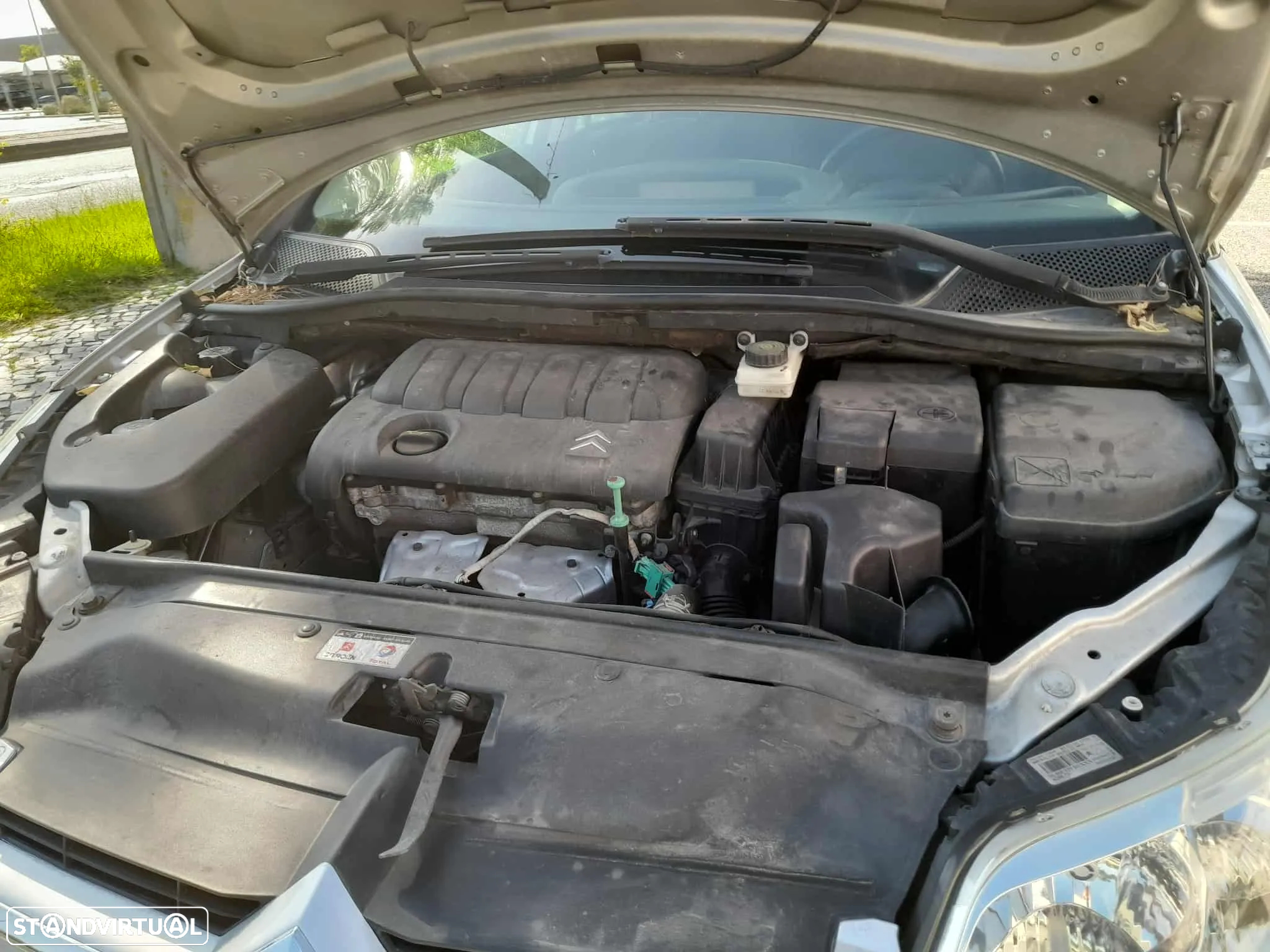 Citroën C4 1.4 16V SX - 5