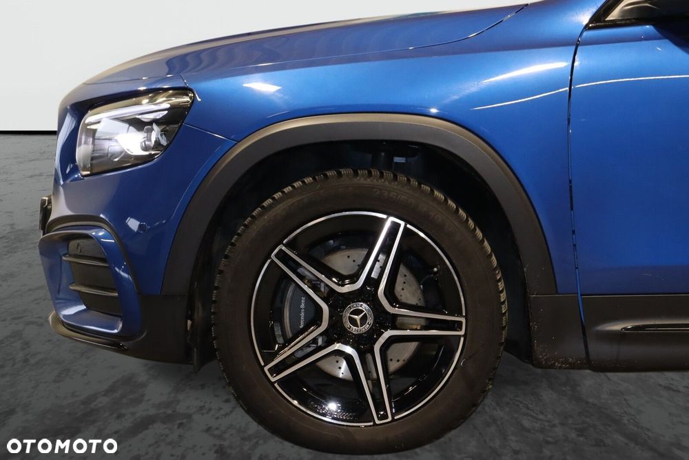 Mercedes-Benz GLB - 6