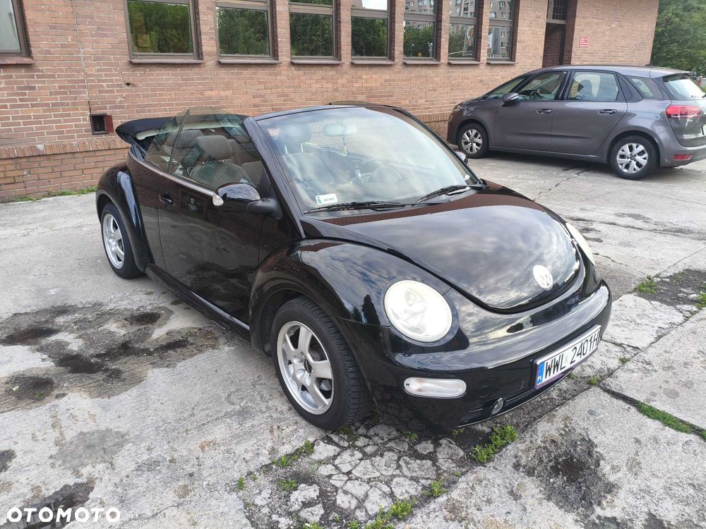 Volkswagen New Beetle - 1
