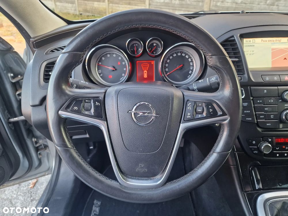 Opel Insignia 1.4 T Cosmo S&S - 19