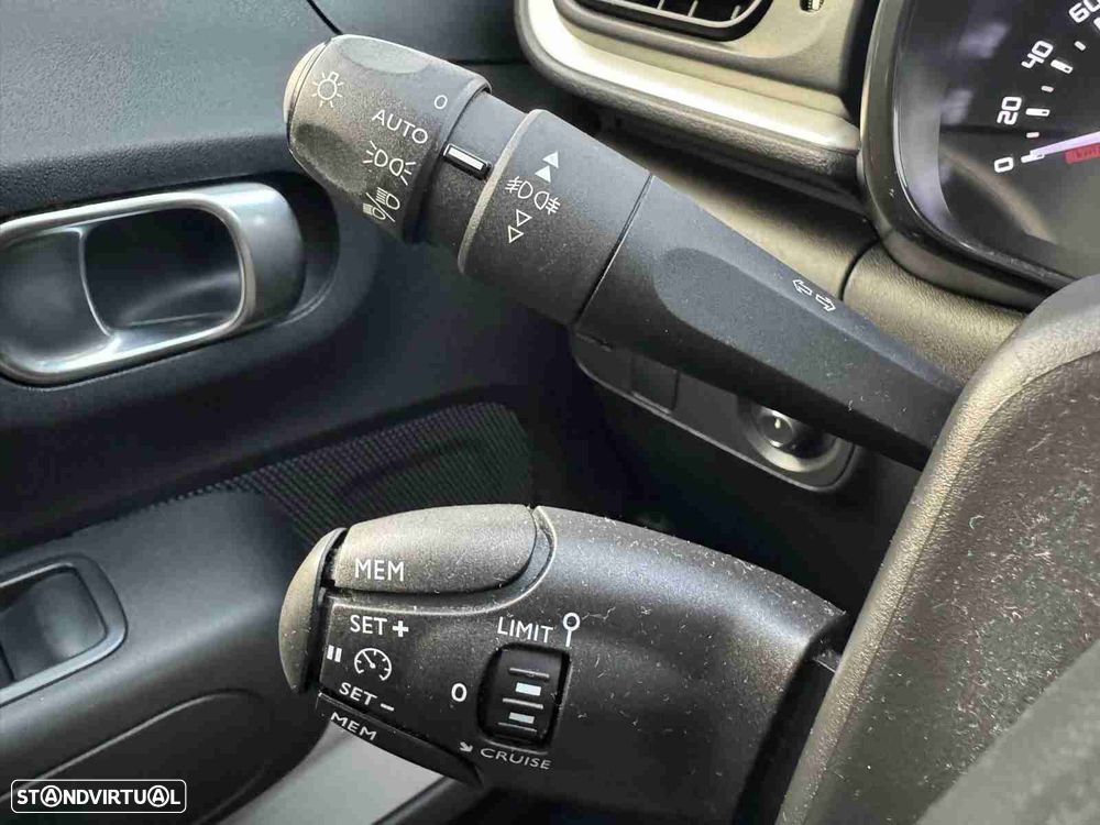 Citroën C3 1.2 PureTech Feel - 9
