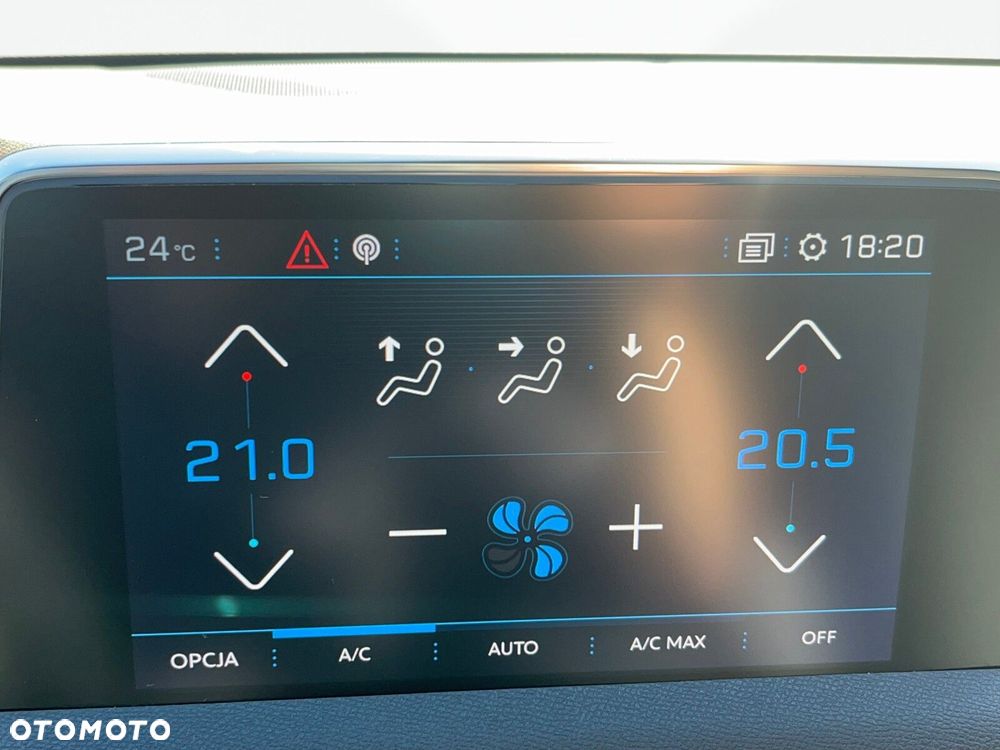 Peugeot 3008 1.6 PureTech GPF GT Line S&S EAT8 - 36