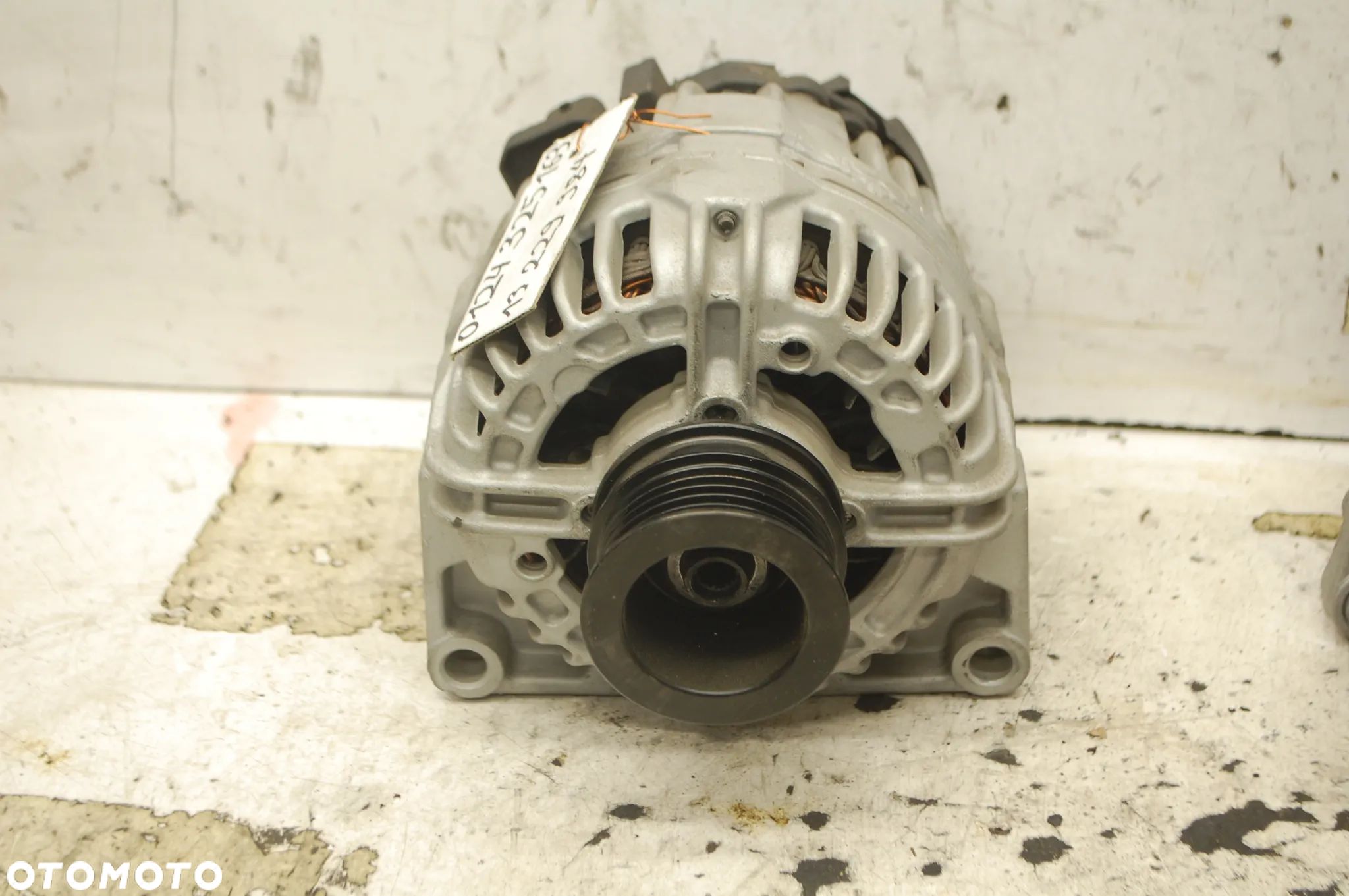 ALTERNATOR REGENEROWANY 13229984 OPEL ZAFIRA B ASTRA H 1.8 1.6 100A - 1