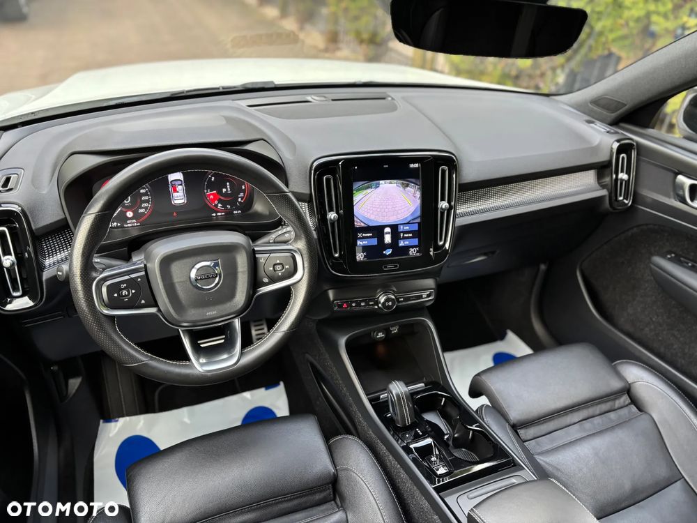 Volvo XC 40 D3 R-Design - 19
