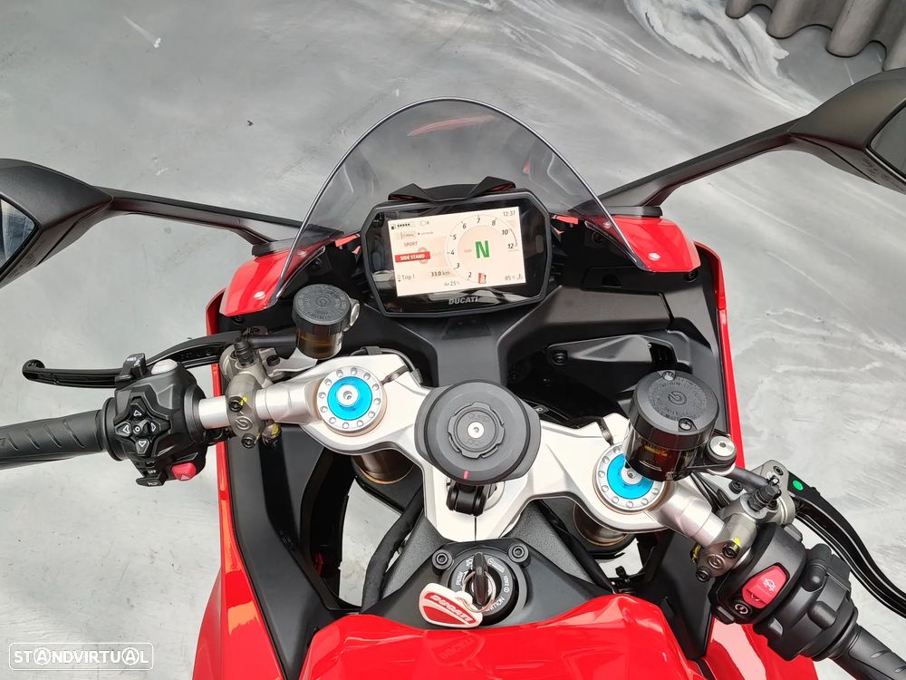 Ducati Panigale V2 S - 13