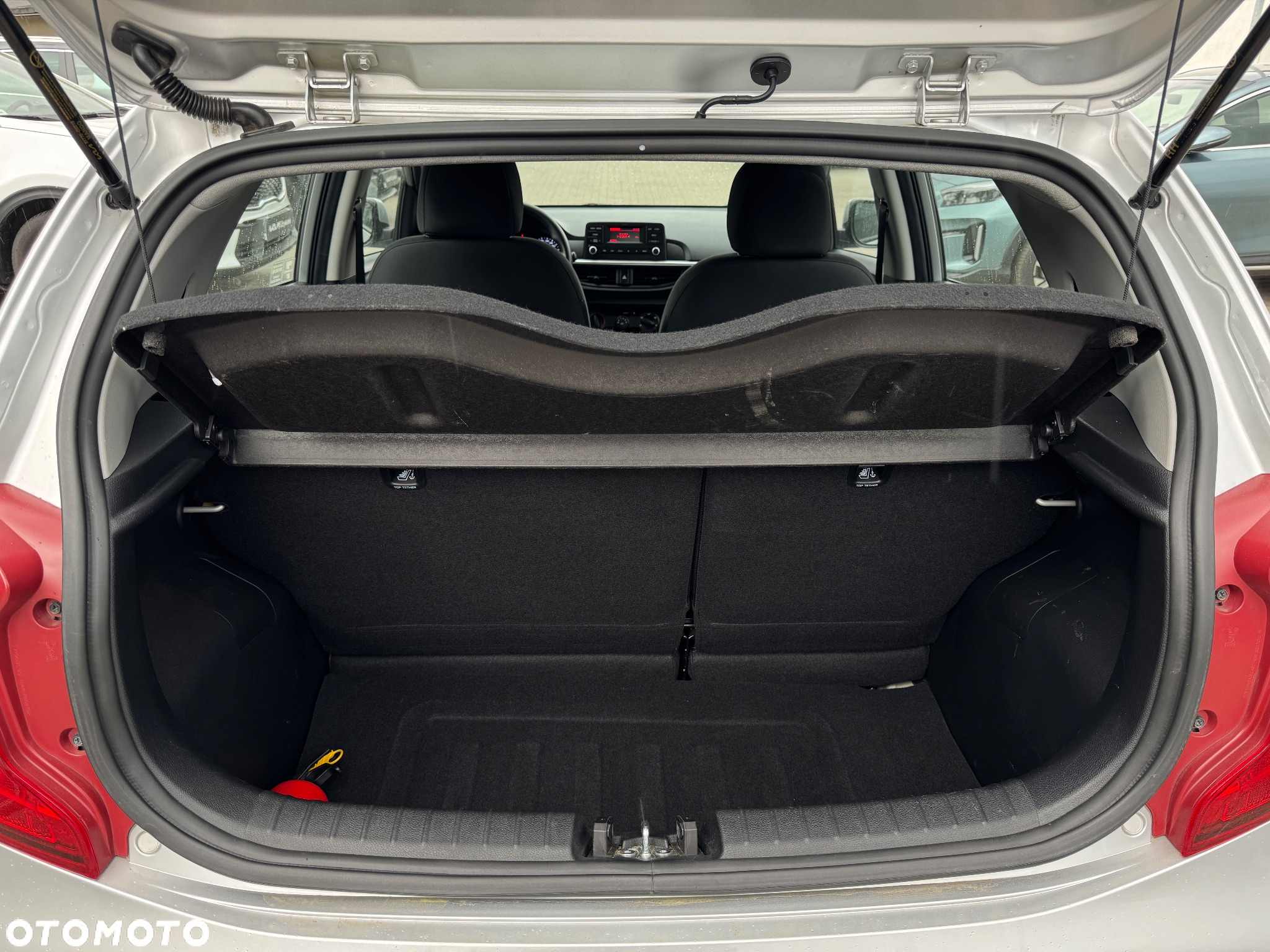 Kia Picanto - 13