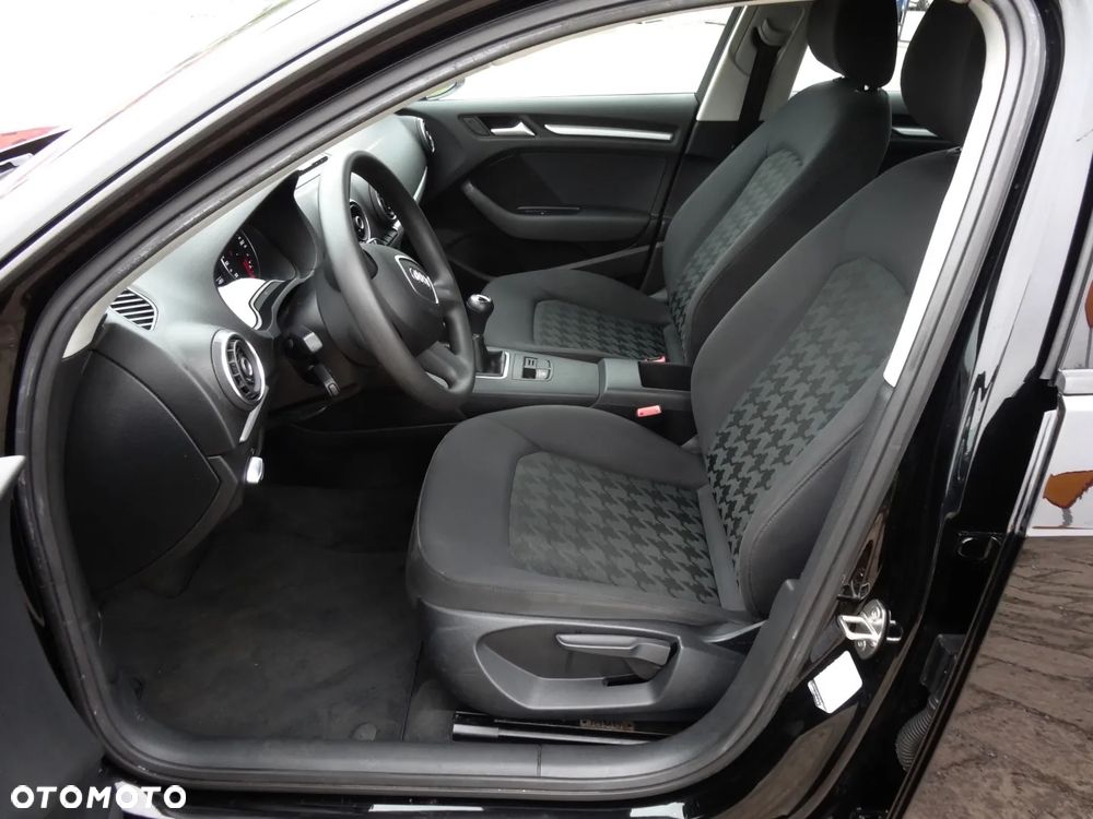 Audi A3 Sportback 1.4 TFSI Ambition - 20